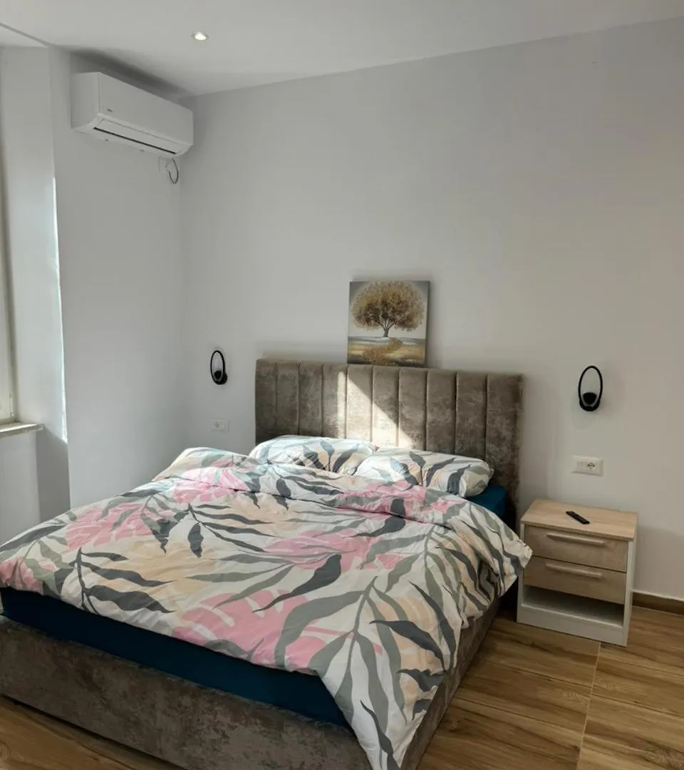 Vila 21 At Blloku Area Tirana
